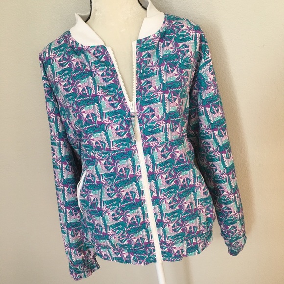 Antigua Jackets & Blazers - Antigua Vintage Geometric 90’s Windbreaker